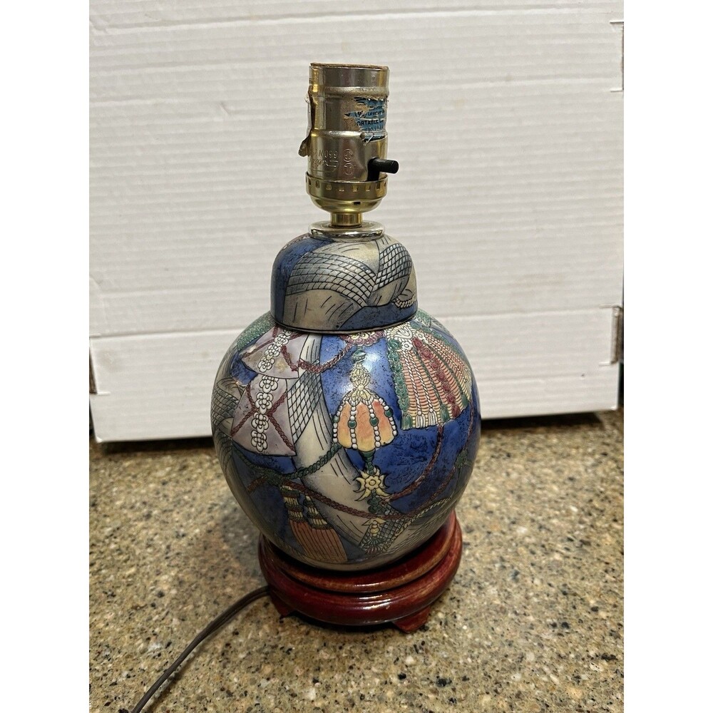 Chinoiserie Blue Chains and Tassels Table Lamp Vintage Grand Millennial